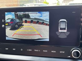 Hyundai BAYON 1.0 Bayon Premium TGDi MHEV Auto 5dr 32