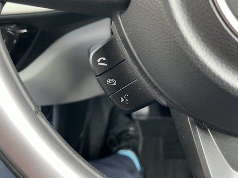 Suzuki Swift 1.2 Mild Hybrid Motion 5dr 23