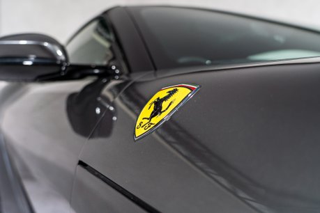 Ferrari 12Cilindri COUPE. HISTORIC PAINTWORK. PASSENGER DISPLAY. LIFT. PANO ROOF. CARBON INT. 49