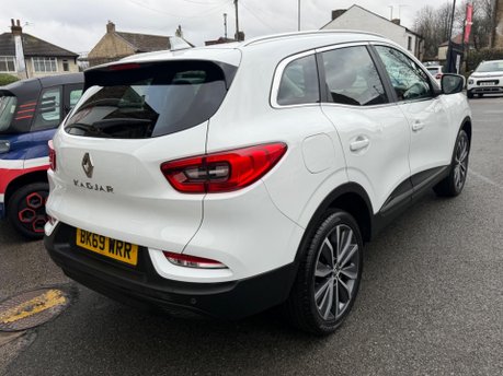Renault Kadjar ICONIC TCE 6