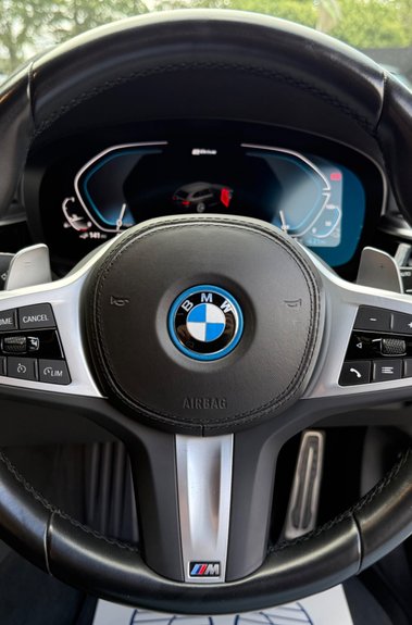 BMW 5 Series 530E M SPORT - VATQ - PRO PACKAGE - 1 OWNER - FULL BMW SERVICE HISTORY 