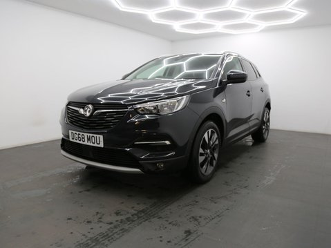 Vauxhall Grandland X 1.2 Turbo Sport Nav Euro 6 (s/s) 5dr 3