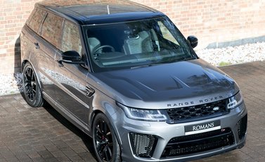 Land Rover Range Rover Sport 5.0 SVR 8