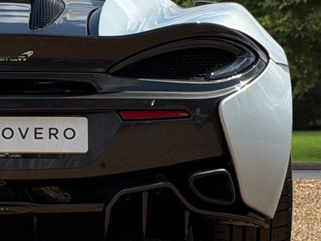 McLaren 570S SPIDER 18