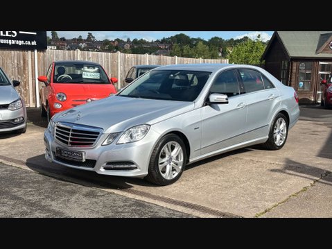 Mercedes-Benz E Class 2.1 E220 Executive SE CDi BlueEfficiency Auto 4dr 5