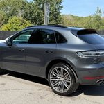 Porsche Macan Service History