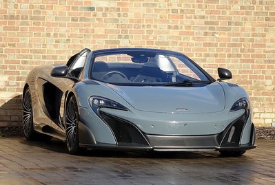 McLaren 675 LT Spider