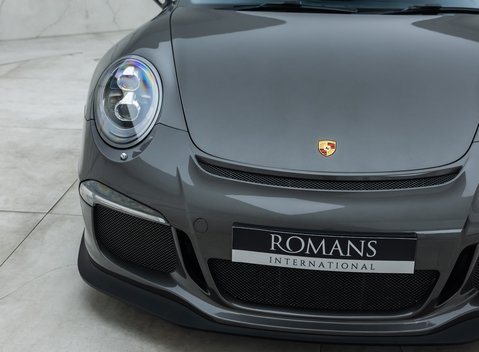 Porsche 911 GT3 (991) 27