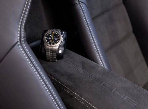 Porsche Cayman GT4 RS (718) 15