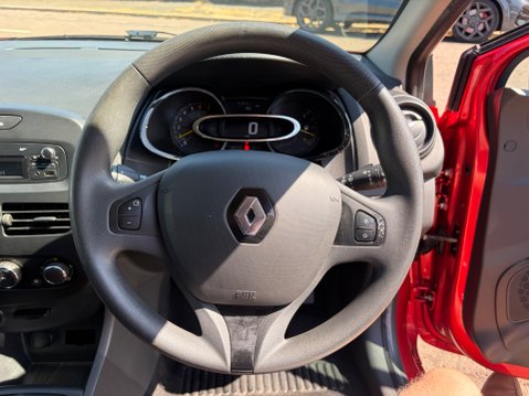Renault Clio 1.2 16v EXPRESSION PLUS 12