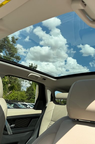 Land Rover Discovery Sport HSE MHEV -PAN ROOF -APPLE CARPLAY -MERIDIAN -ELECTRIC TOWBAR 