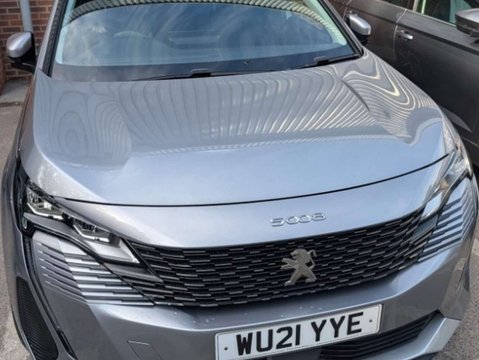 Peugeot 5008 1.2 5008 Allure Premium PureTech S/S 5dr 2