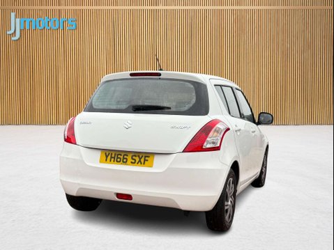 Suzuki Swift 1.2 SZ2 Hatchback 5dr Petrol Manual Euro 6 (94 ps) 39