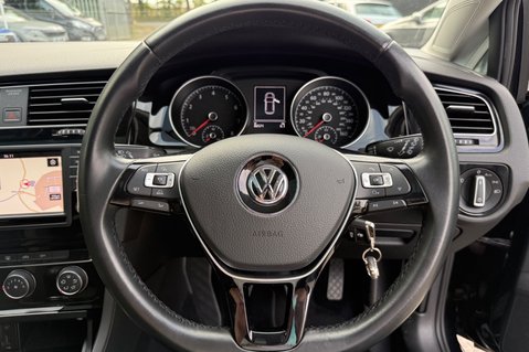 Volkswagen Golf GT EDITION TSI ACT BMT -£35 ROAD TAX -PANORAMIC SUNROOF -10 SERVICES 7