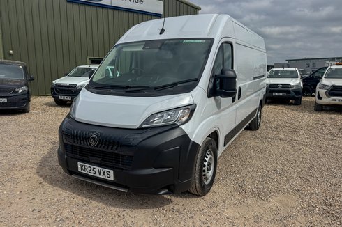Peugeot Boxer LWB L3H2 Medium Roof Professional Sensors Air Con Cruise EURO 6