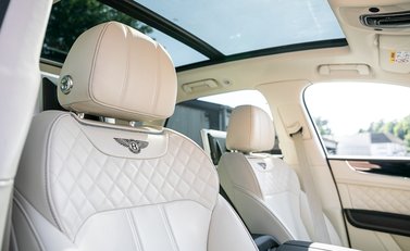 Bentley Bentayga Diesel 15