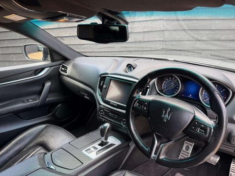 Maserati Ghibli 3.0 Ghibli DV6 Auto 4dr 22