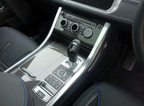 Land Rover Range Rover Sport SVR 5.0 Urban 9