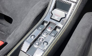 McLaren 650S Spider 7