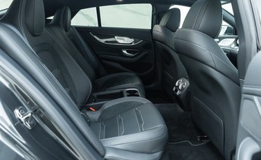 Mercedes-Benz Amg GT 63 S 4-Door 15