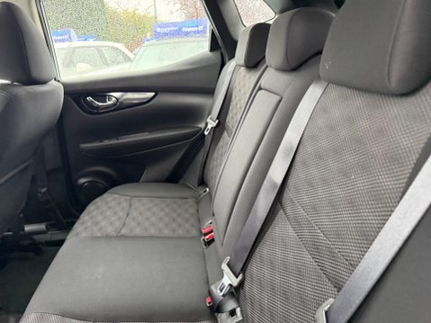 Nissan Qashqai 1.5 dCi N-Connecta 2WD Euro 6 (s/s) 5dr 22
