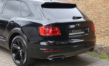 Bentley Bentayga 22