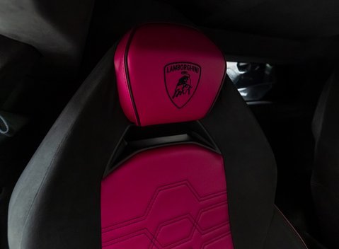 Lamborghini Revuelto 16