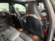 Mercedes-Benz A Class 2.0 A45 AMG (Premium) Hatchback 5dr Petrol SpdS DCT 4MATIC Euro 6 (s/s) (38 38