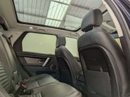 Land Rover Discovery Sport 2.0 Discovery Sport R-Dynamic HSE Auto 4WD 5dr 38