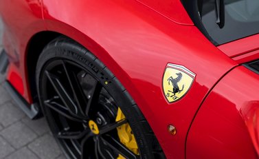 Ferrari 488 Pista 30