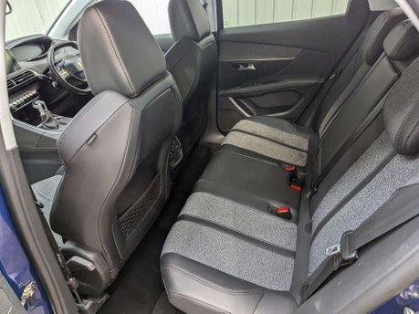 Peugeot 3008 1.6 3008 Allure Blue HDi S/S 5dr 68