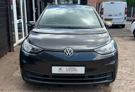 Volkswagen ID.3 Pro Performance 58kWh Life Hatchback 5dr Electric Auto (204 ps)