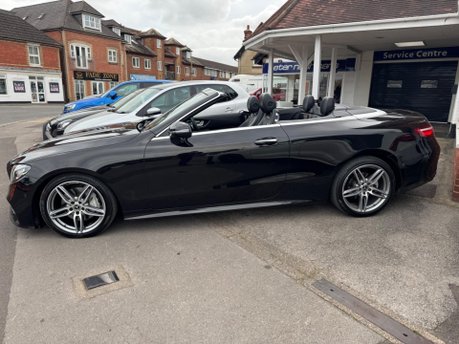 Mercedes-Benz E Class E 220 D AMG LINE PREMIUM 4