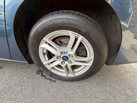 Ford Focus ZETEC TDCI 14