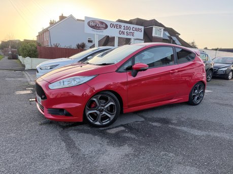 Ford Fiesta 1.6T ST-3 [NAV]
