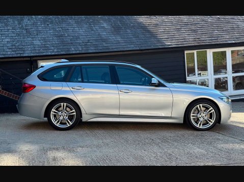 BMW 3 Series 3.0 335d M Sport Touring 5dr Diesel Auto xDrive Euro 6 (s/s) (313 ps) 19