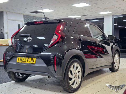 Toyota Aygo X 1.0 VVT-i Pure Euro 6 (s/s) 5dr 40