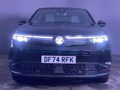 Vauxhall Grandland 1.2 MHEV GS SUV 5dr Petrol Hybrid e-DCT Euro 6 (s/s) (136 ps) Half Leather