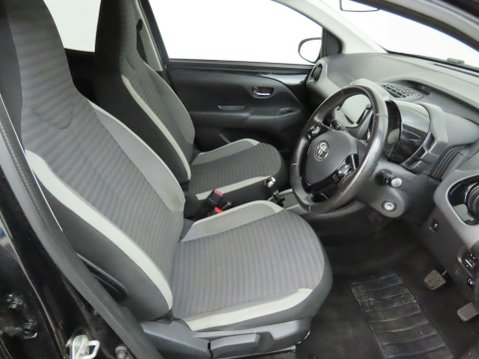 Toyota Aygo 1.0 VVT-i x-trend Funroof x-shift Euro 6 5dr 6