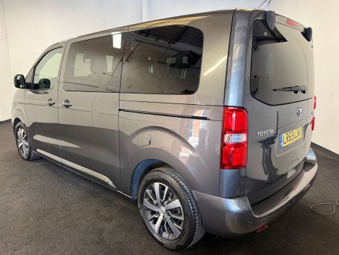 Toyota Proace Verso 2.0 Proace Verso Family L1 D-4D Auto 5dr 4