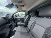 Renault Trafic SWB L1H1 [SOLD MM] Low Roof Business Plus SL28 Air Con Sensors EURO 6 17