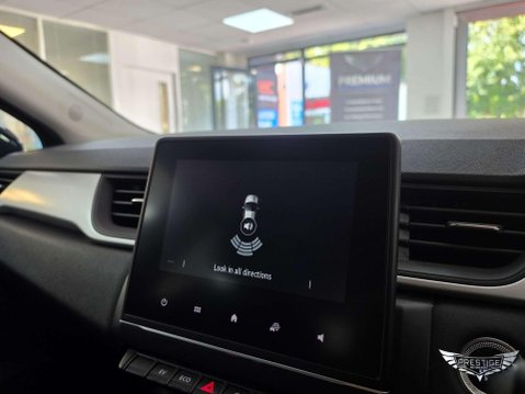 Renault Captur 1.6 E-TECH evolution Auto Euro 6 (s/s) 5dr 85