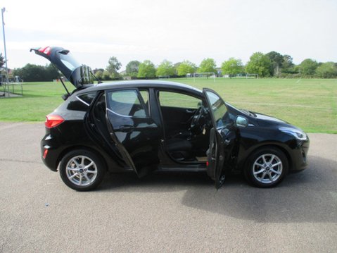 Ford Fiesta 1.0T EcoBoost Zetec Euro 6 (s/s) 5dr 9