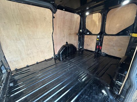 Ford Transit Custom 2.0 280 EcoBlue Limited Auto L1 H1 Euro 6 (s/s) 5dr 24