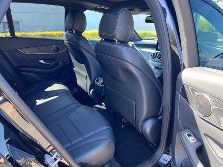 Mercedes-Benz GLC 2.0 GLC250 AMG Night Edition G-Tronic+ 4MATIC Euro 6 (s/s) 5dr 39
