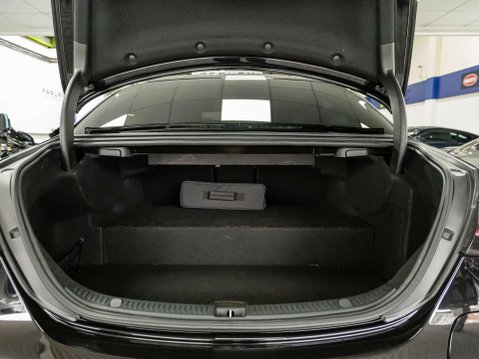 Mercedes-Benz E Class 2.0 E300de 13.5kWh AMG Line Saloon 4dr Diesel Plug-in Hybrid G-Tronic+ Euro 58