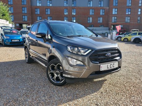 Ford Ecosport ST-LINE.. 3 SERVICES.. ONLY 50000 MILES.APPLE PLAY.,STUNNING EXAMPLE 