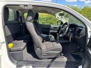 Toyota Hilux Active 4WD Ecb Arborous Tipper Truck - New Body 4