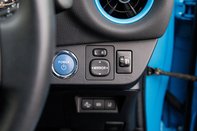 Toyota Yaris VVT-I BI-TONE 15