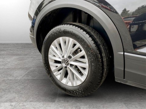 Volkswagen T-Roc 1.5 TSI Life SUV 5dr Petrol Manual Euro 6 (s/s) (150 ps) Air Con - Alloys - 10